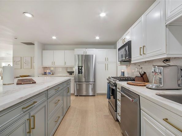 7327  Spring Valley Road , Dallas Texas 75254