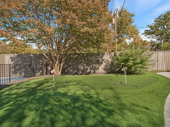 7327  Spring Valley Road , Dallas Texas 75254