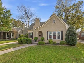 4325  Locke Avenue , Fort Worth Texas 76107