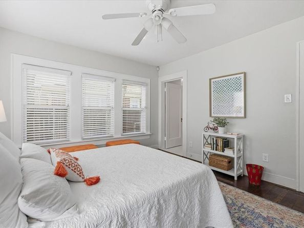 4325  Locke Avenue , Fort Worth Texas 76107