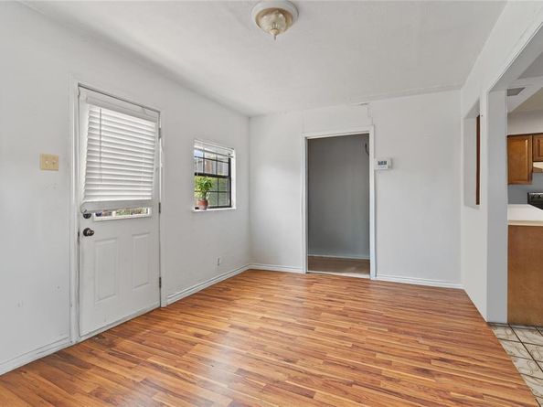 11926  Leisure Drive , Dallas Texas 75243