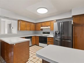 11926  Leisure Drive , Dallas Texas 75243