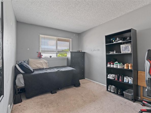 11926  Leisure Drive , Dallas Texas 75243