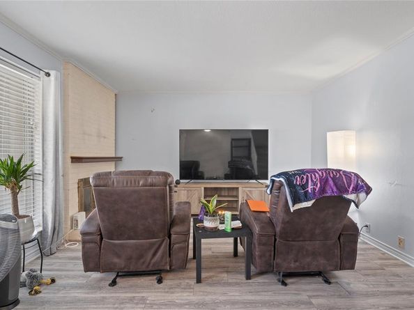 11926  Leisure Drive , Dallas Texas 75243