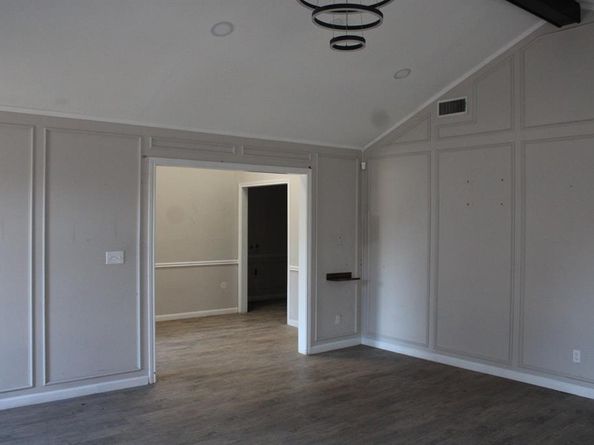 1663  Riverway Bend Circle , Dallas Texas 75217