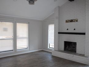 1663  Riverway Bend Circle , Dallas Texas 75217