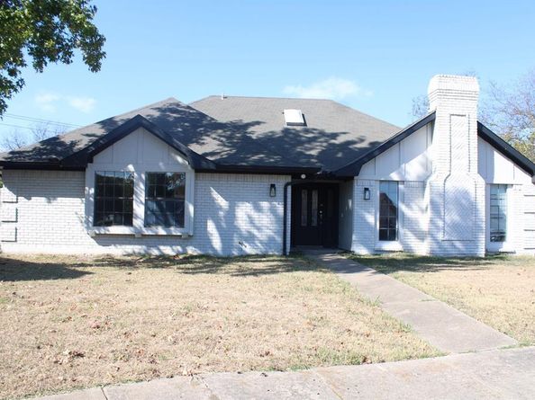 1663  Riverway Bend Circle , Dallas Texas 75217