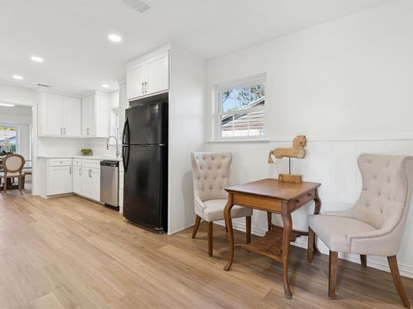 3905  Marys Creek Drive , Benbrook Texas 76116