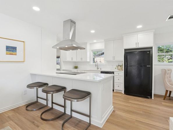 3905  Marys Creek Drive , Benbrook Texas 76116