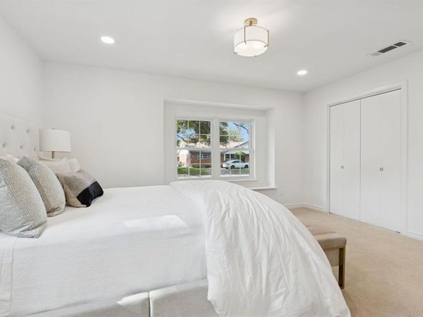 3905  Marys Creek Drive , Benbrook Texas 76116