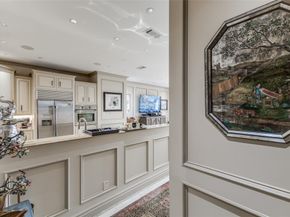 5909  Luther Lane  707, Dallas Texas 75225