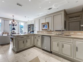 5909  Luther Lane  707, Dallas Texas 75225