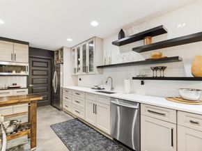 6332  Southpoint Drive , Dallas Texas 75248