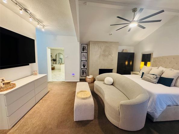 6332  Southpoint Drive , Dallas Texas 75248