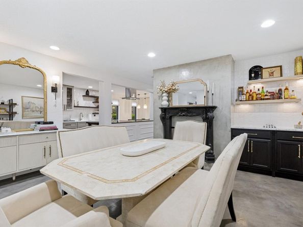 6332  Southpoint Drive , Dallas Texas 75248