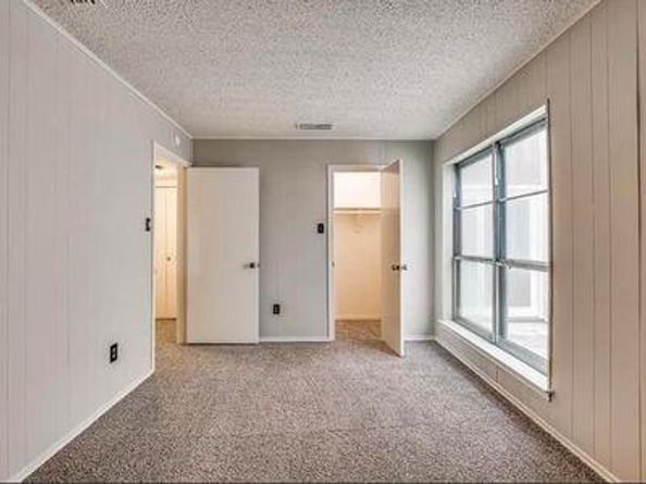 815 W Rochelle Road , Irving Texas 75062