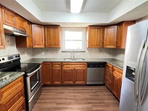 815 W Rochelle Road , Irving Texas 75062