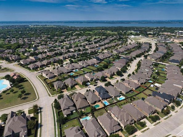586  Deverson Drive , Rockwall Texas 75087