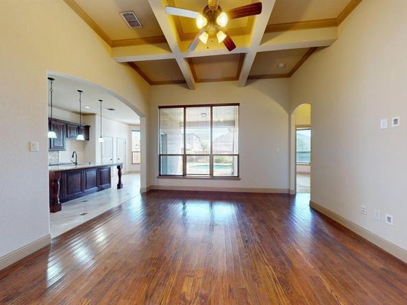 586  Deverson Drive , Rockwall Texas 75087