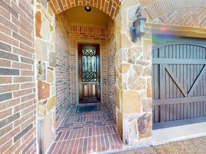 586  Deverson Drive , Rockwall Texas 75087