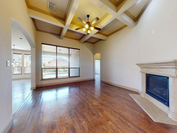 586  Deverson Drive , Rockwall Texas 75087