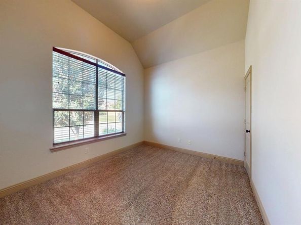 586  Deverson Drive , Rockwall Texas 75087