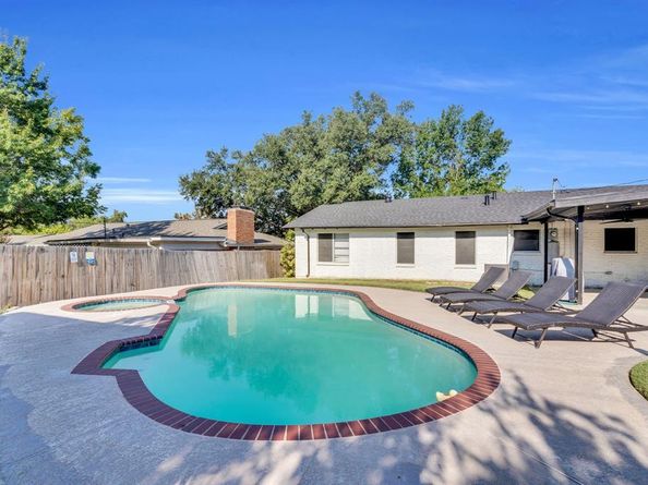 5709  Wales Avenue , Fort Worth Texas 76133
