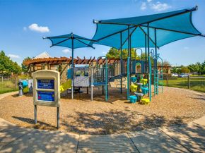771  Bradford Street , Lantana Texas 76226