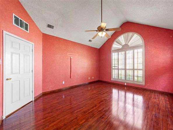 5702  Antioch Drive , Rowlett Texas 75089