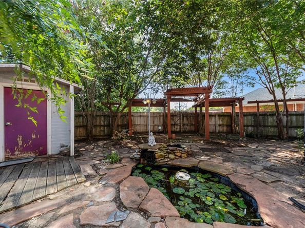 5702  Antioch Drive , Rowlett Texas 75089