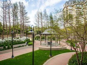 3401  Lee Parkway  502, Dallas Texas 75219