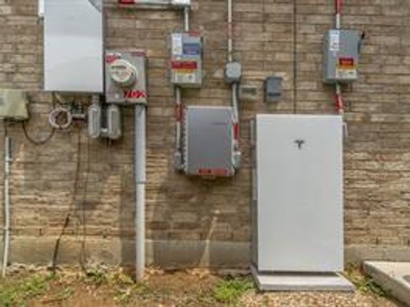 702  Grassland Way , Arlington Texas 76002