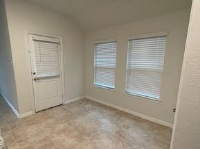 702  Grassland Way , Arlington Texas 76002