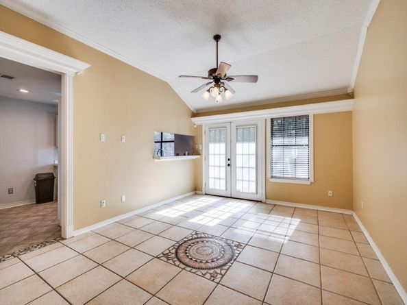 2104  Cold Springs Drive , Arlington Texas 76017