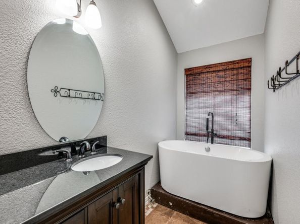 2104  Cold Springs Drive , Arlington Texas 76017