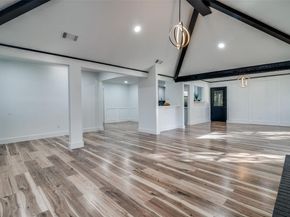 1502  Knob Hill Drive , Garland Texas 75043