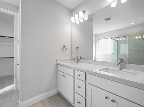 547  Wisteria Street , Oak Point Texas 75068