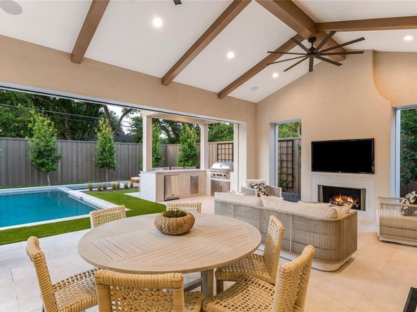 5751  Glen Falls Lane , Dallas Texas 75209