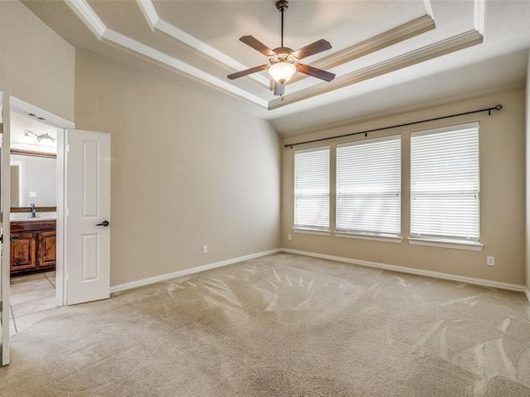 8001  Comstock Drive , Arlington Texas 76001