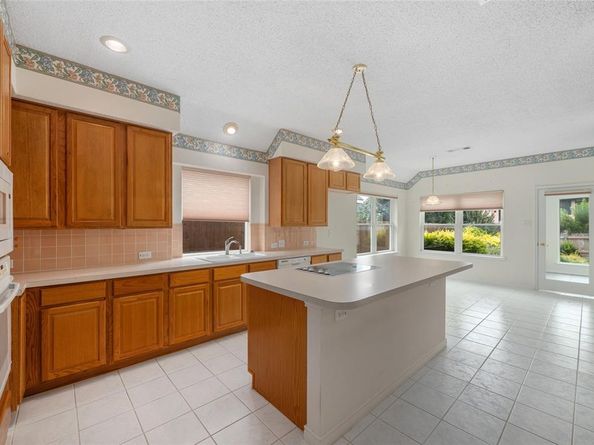 6929  Windwood Trail , Fort Worth Texas 76132