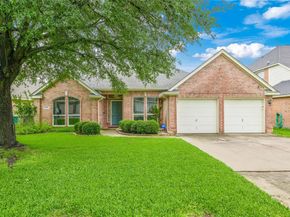 6929  Windwood Trail , Fort Worth Texas 76132