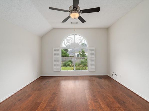 6929  Windwood Trail , Fort Worth Texas 76132