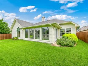 6929  Windwood Trail , Fort Worth Texas 76132