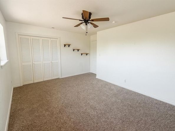 205  Stardust Lane , DeSoto Texas 75115