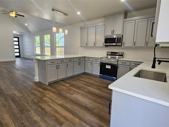 2510  Camel Court , Dallas Texas 75241