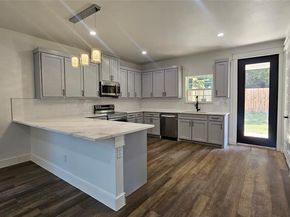 2510  Camel Court , Dallas Texas 75241