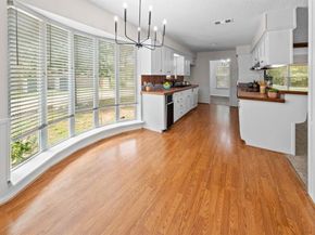 205 W Ash Lane , Euless Texas 76039