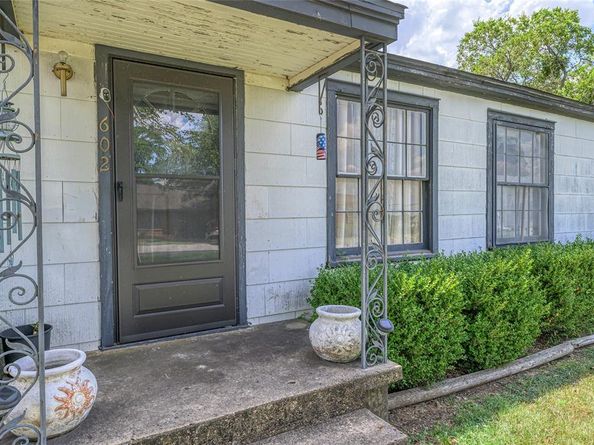 602 W Pecan Street , Celina Texas 75009