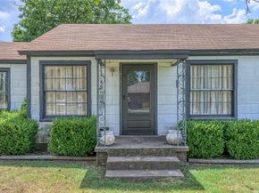 602 W Pecan Street , Celina Texas 75009