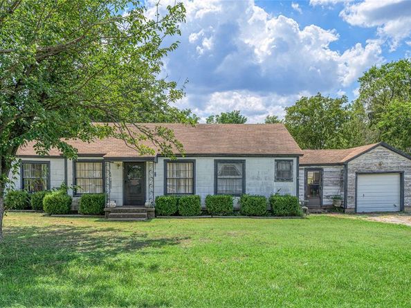 602 W Pecan Street , Celina Texas 75009